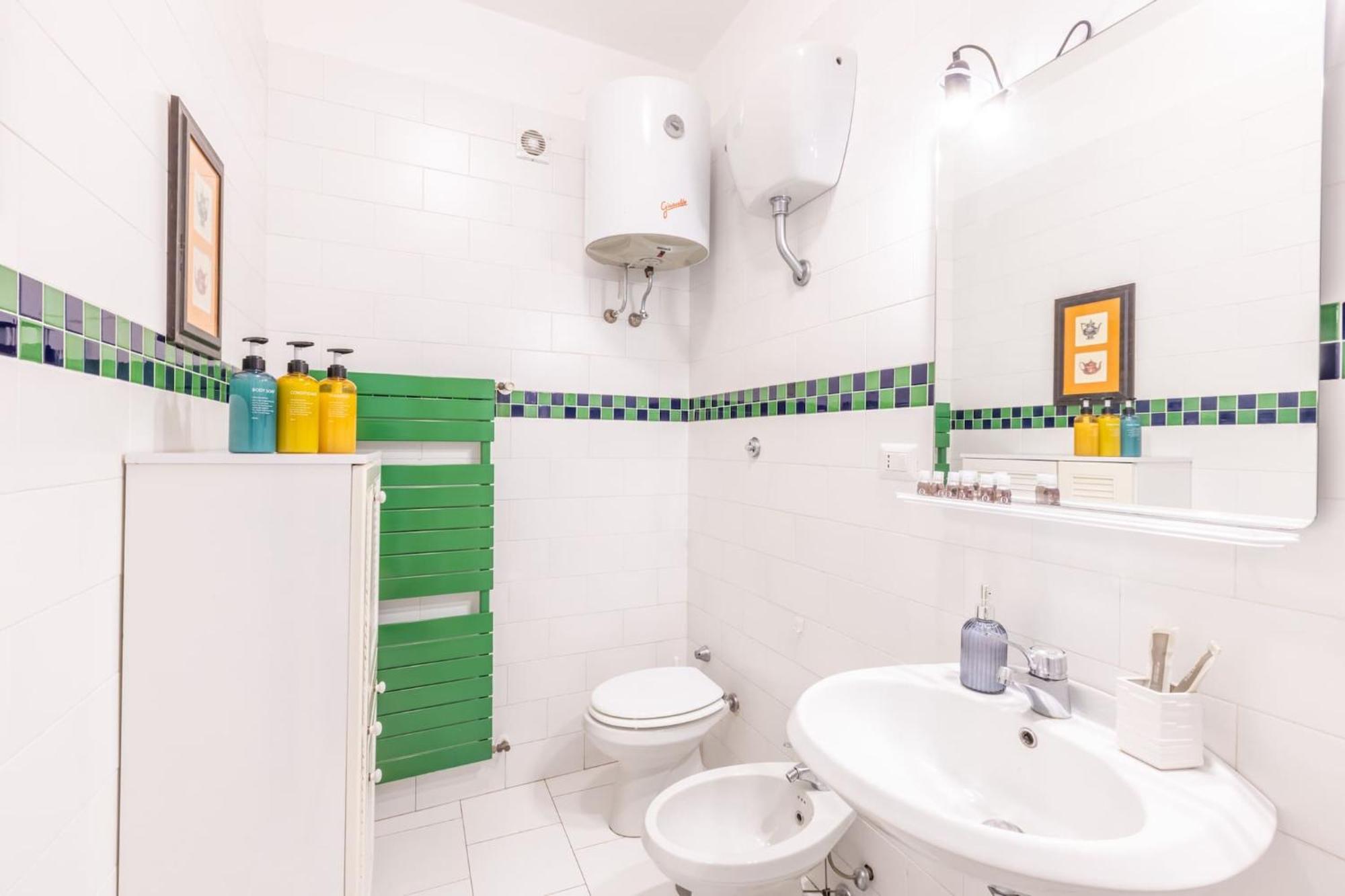 Apartment Sorrentovibes - New With Balconies In Center Sorrento